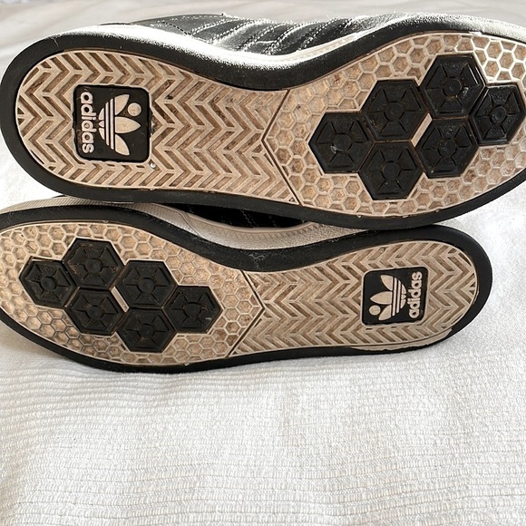 ADIDAS Ciero ST Sneakers Size 9 - Picture 4 of 9